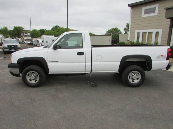 2003 Chevrolet 2500HD 4x4 Reg Cab Long Box for sale in ST Cloud, MN – photo 2