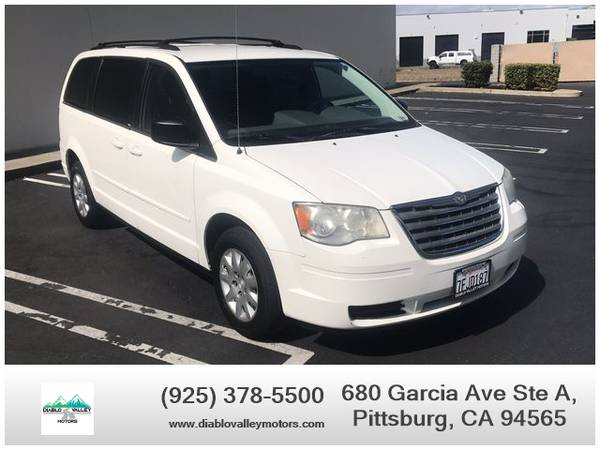 2010 Chrysler Town & Country LX Minivan 4D for sale in Pittsburg, CA