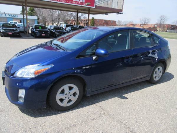 2010 Toyota Prius Prius - - by dealer - vehicle for sale in Moorhead, ND – photo 2