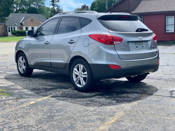 2013 Hyundai Tucson AWD (4X4) 106, 000 miles Excellent! Alpha for sale in NEW BERLIN, WI – photo 5