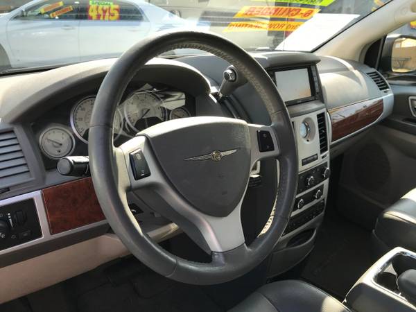 2009 CHRYSLER TOWN & COUNTRY>EXTRA CLEAN>CALL909 990331 24HR - cars... for sale in BLOOMINGTON, CA – photo 8
