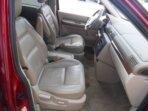 2004 FORD FREESTAR 700$ DOWN FREE TV - cars & trucks - by dealer -... for sale in Loves Park, IL – photo 5