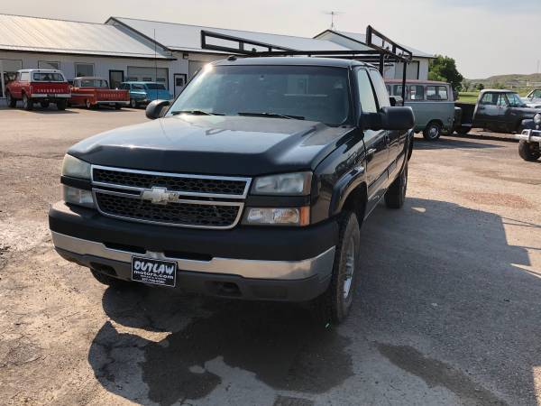 2005 CHEVY 2500 LS EXT CAB LONG BOX 4X4 - - by dealer for sale in Newcastle, WY – photo 4