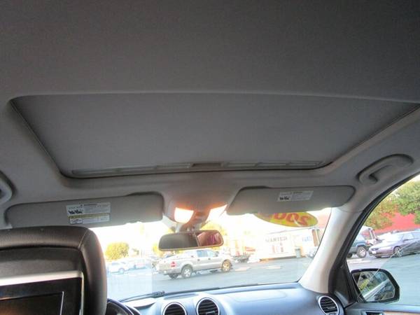 2009 Mercedes-Benz GL-Class GL 450 4MATIC 1000 Down Everyone... for sale in Panorama City, CA – photo 14
