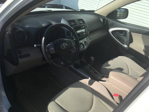 2008 Toyota RAV4 Limited - - by dealer - vehicle for sale in Quarryville, PA – photo 9