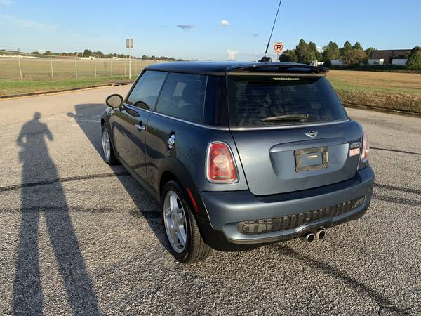 2009 Mini Cooper S Hatchback 2D AUTOMATIC 126K MILES - cars & trucks... for sale in Gainesville, GA – photo 6