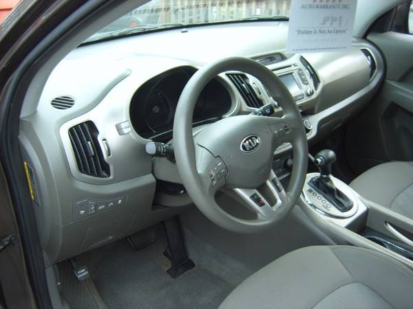 2014 Kia Sportage LX FWD - cars & trucks - by dealer - vehicle... for sale in Fogelsville, PA – photo 7