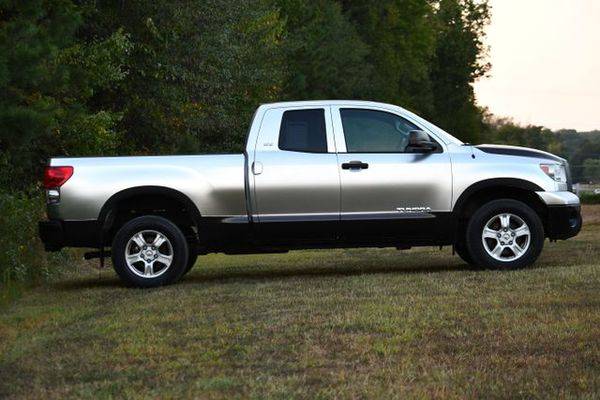 2010 Toyota Tundra Double Cab Pickup 4D 6 1/2 ft Bumper to Bumper... for sale in Colonial Heights, VA – photo 4