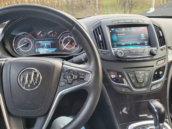 2014 Buick Regal Turbo Silver - cars & trucks - by owner - vehicle... for sale in Mineral point, WI – photo 4