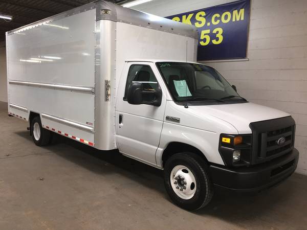 2016 Ford E-350 SD DRW CUTAWAY, 6 8L V10, 16 FT BOX TRUCK - cars & for sale in Arlington, NM – photo 3