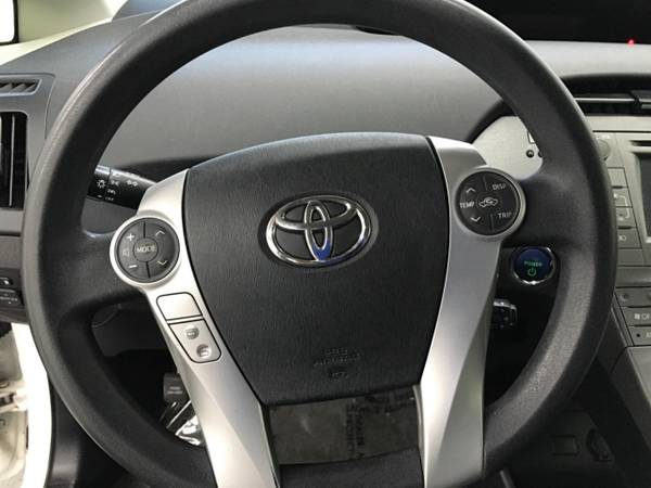 2012 Toyota Prius 5dr HB Two - - by dealer - vehicle for sale in Eugene, OR – photo 12
