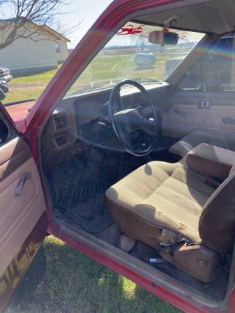 1986 Toyota 4x4 Xtra Cab - cars & trucks - by owner - vehicle... for sale in Pryor, OK – photo 5