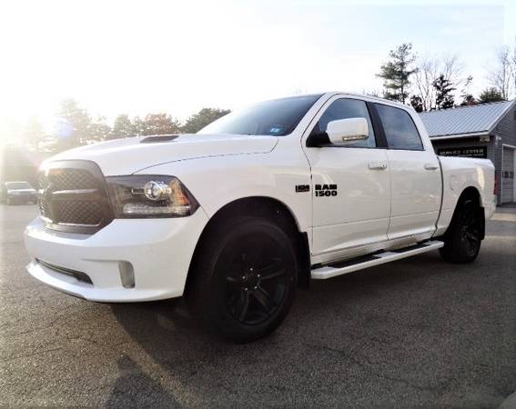 2018 Ram 1500 NIGHT Crew Cab 4x4 NAV Leather LOADED 1-Owner Clean -... for sale in Hampton Falls, MA