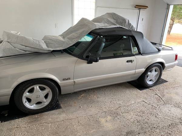 1992 Ford Fox Body Mustang LX 5.0 convertible for sale in Lombard, IL – photo 3