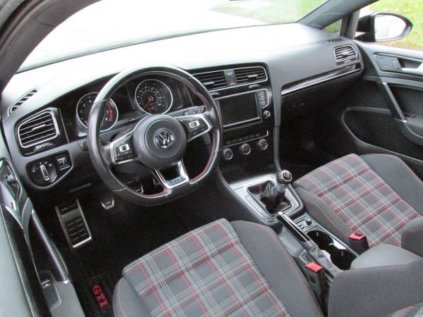 2016 VW GTI S Coupe 6-Spd Camera Xenons Clean One Owner w/27K for sale in Carlsbad, CA – photo 7