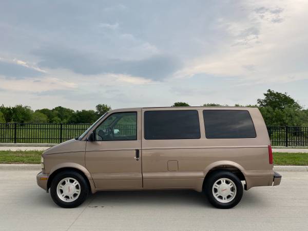 2004 GMC Safari Van Chevy Astro! Low 124k miles! Clean title! - cars for sale in Fort Worth, TX – photo 3