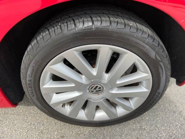 2008 VOLKSWAGEN NEW BEETLE CONVERTIBLE LIKE NEW, ONLY $1000 DOWN!!! for sale in Hollywood, FL – photo 18