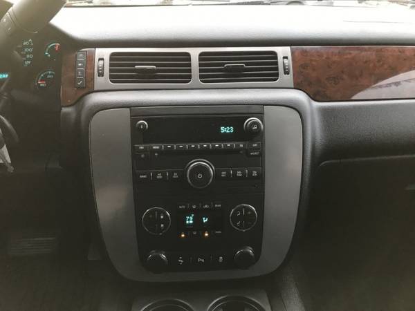 2014 GMC YUKON SLT $500-$1000 MINIMUM DOWN PAYMENT!! APPLY NOW!! -... for sale in Hobart, IL – photo 7