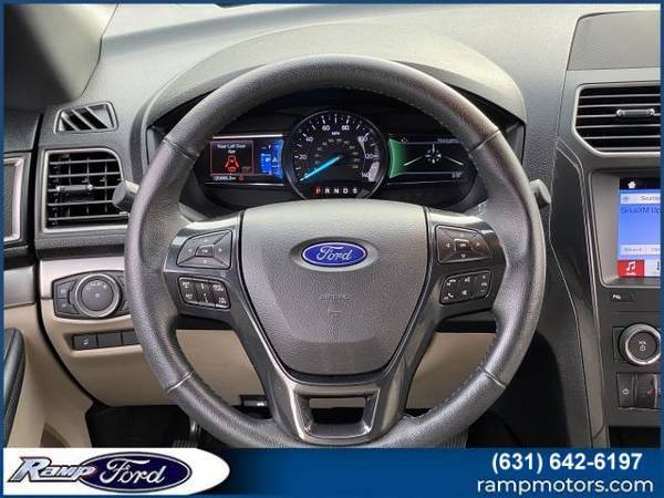 2019 Ford Explorer XLT 4WD SUV - - by dealer - vehicle for sale in PORT JEFFERSON STATION, NY – photo 13