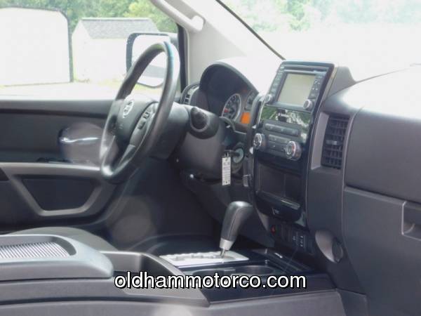 2015 Nissan Titan 4WD Crew Cab SWB SV for sale in Zebulon, NC – photo 21