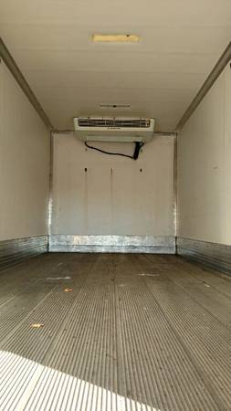 2012 Freightliner M106 Reefer Straight Truck 18 Foot for sale in Fond Du Lac, WI – photo 10