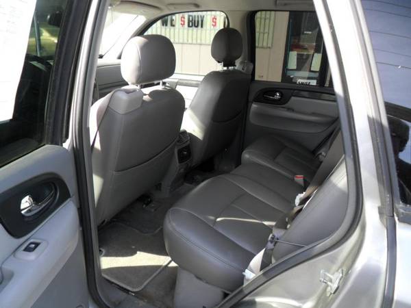 2005 GMC Envoy SLE LOW MILES - - by dealer - vehicle for sale in Kingsport, TN – photo 6