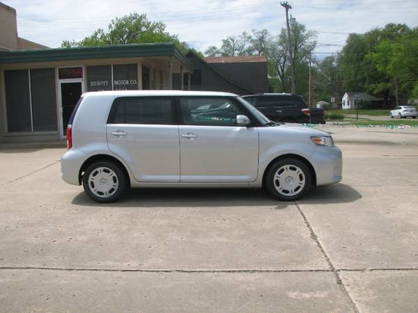 2012 Scion xB 5-Door Wagon 4-Spd AT - - by dealer for sale in Topeka, KS – photo 3