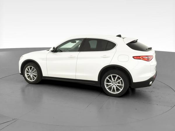 2018 Alfa Romeo Stelvio Ti Sport Utility 4D hatchback White -... for sale in Dallas, TX – photo 6