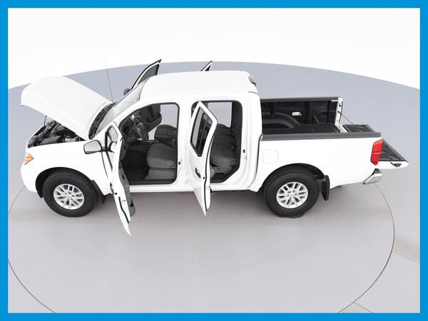 2019 Nissan Frontier Crew Cab SV Pickup 4D 5 ft pickup White for sale in Hickory, NC – photo 16