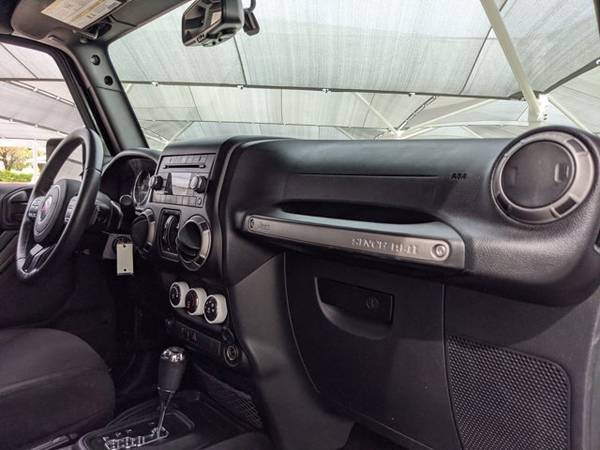 2016 Jeep Wrangler Unlimited Sport 4x4 4WD Four Wheel SKU: GL303930 for sale in Fort Worth, TX – photo 19
