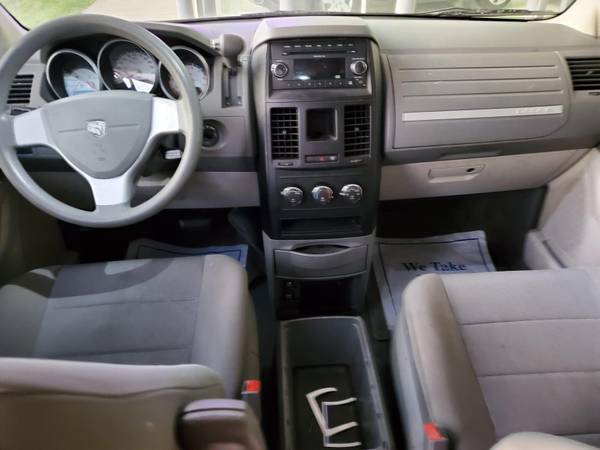 2009 DODGE GRAND CARAVAN - cars & trucks - by dealer - vehicle... for sale in MILWAUKEE WI 53209, WI – photo 14