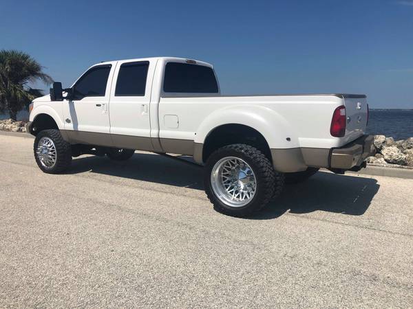 SUPER CLEAN LIFTED KING RANCH F350 DUALLY 6.7 POWERSTROKE DIESEL for sale in Melbourne , FL – photo 2