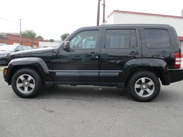 2008 Jeep Liberty Sport Hot Deal/Cold AC & Clean Title - cars & for sale in Roanoke, VA – photo 4