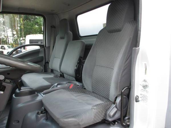 2011 Isuzu NRR 12 BEVERAGE BODY ** SIDE DOOR TRUCK ** - cars &... for sale in south amboy, KY – photo 8