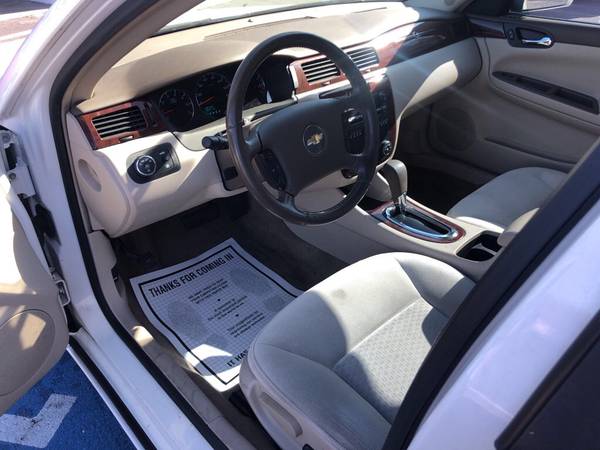 2008 *Chevrolet* *Impala* LT 63k Miles 2 Owners/No Acciden for sale in Bradenton, FL – photo 10