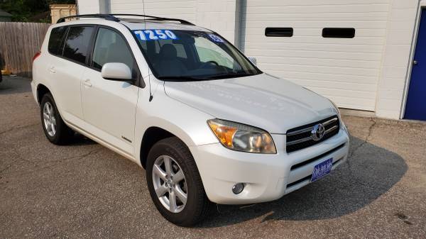 2006 Toyota RAV4 Limited - All Wheel Drive! - cars & trucks - by... for sale in Lincoln, NE – photo 2