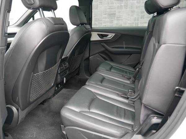 2018 Audi Q7 Premium - cars & trucks - by dealer - vehicle... for sale in Burnsville, MN – photo 17