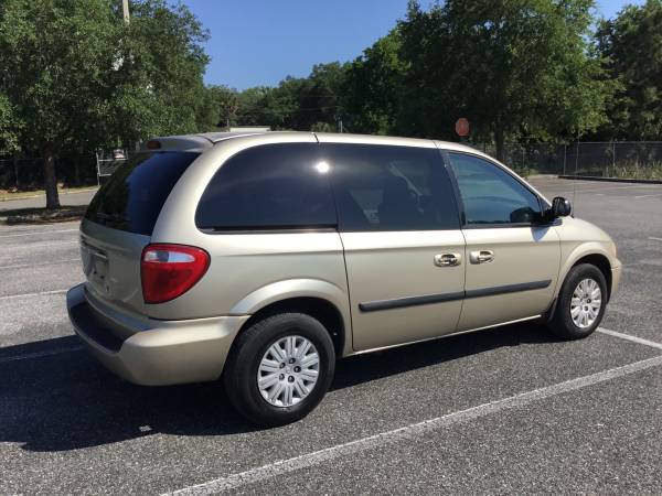 2006 Chrysler town n country for sale in Leesburg, FL – photo 3