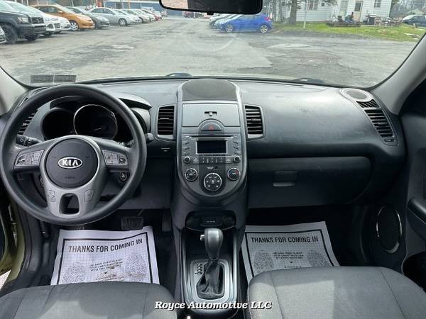 2011 Kia Soul 4-Speed Automatic - - by dealer for sale in Lancaster, PA – photo 12