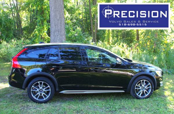 2015.5 Volvo V60 T5 AWD Cross Country – Black for sale in Schenectady, VT – photo 5