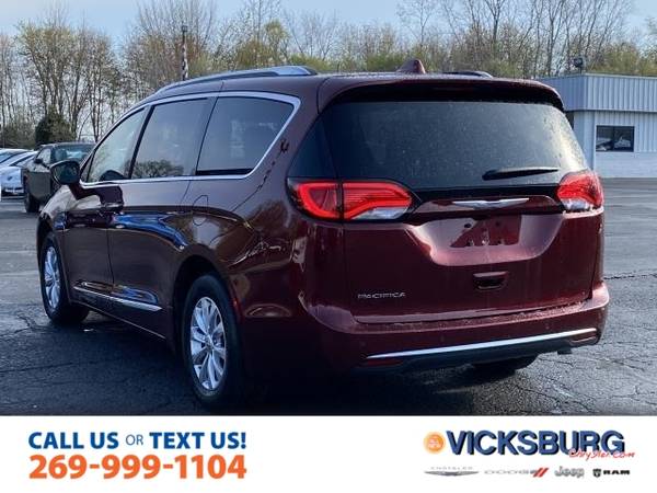 2018 Chrysler Pacifica Touring L - - by dealer for sale in Vicksburg, MI – photo 7