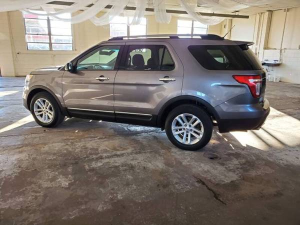 2012 FORD EXPLORER XLT - 3RD ROW SEATING!! - cars & trucks - by... for sale in Pekin, IL – photo 6