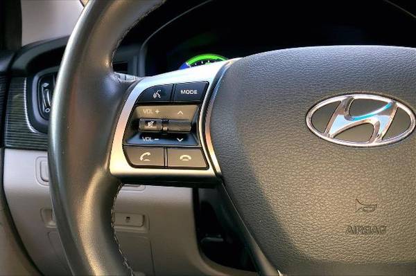 2018 Hyundai Sonata Hybrid Limited Sedan 4D Sedan - cars & trucks -... for sale in Sykesville, MD – photo 16