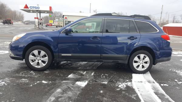 2011 SUBARU OUTBACK: MASSACHUSSETTES CAR, SERVICED, 6 MONTH... for sale in Remsen, NY – photo 2