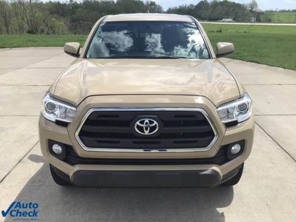 2017 Toyota Tacoma SR5 - - by dealer - vehicle for sale in Dry Ridge, KY – photo 3