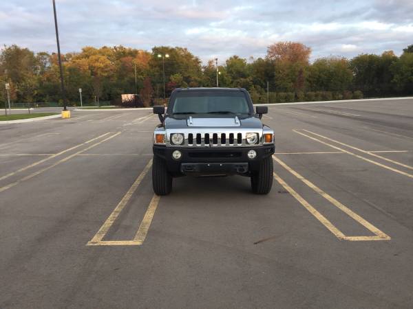 2007 HUMMER H3 80K ORIGINAL MILES LOADED REDUCED for sale in West Bloomfield, MI – photo 2