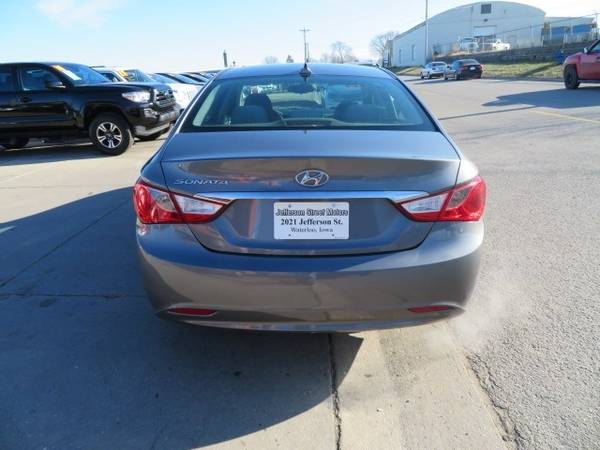 2013 Hyundai Sonata... 84,000 Miles... New Tires... $6,999 **Call Us... for sale in Waterloo, MN – photo 4
