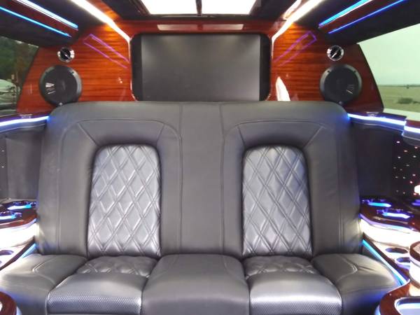 2020 LINCOLN CONTINENTAL LIMOUSINE 70-INCH 641 - - by for sale in Mccutcheon Field, NC – photo 10