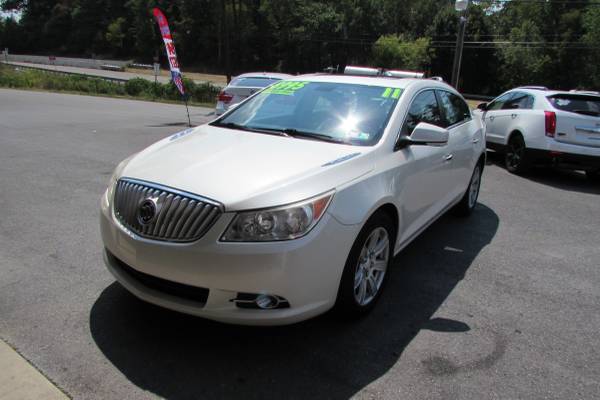 2011 BUICK LACROSSE CXL AWD CLEAN LOADED LEATHER (ALL CREDIT OK) -... for sale in Linden, PA – photo 2