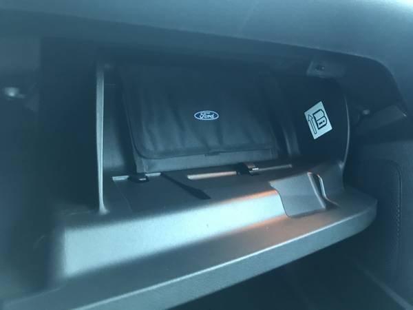 !P5896- 2018 Ford Focus SE Get Approved Online! 18 sedan - cars &... for sale in Houston, AZ – photo 17